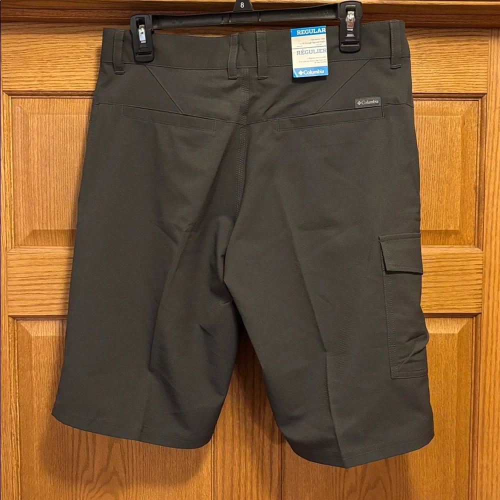 Columbia Battle Ridge Flex Short Dark Gray Men's Size 32